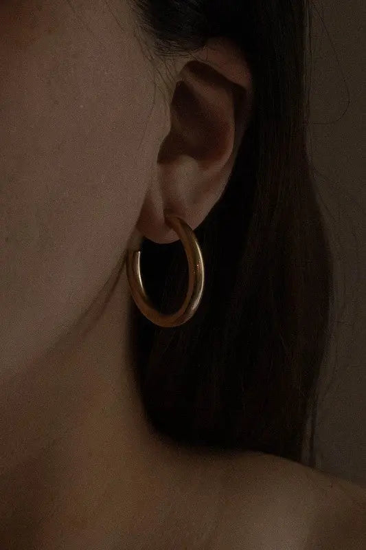 Canal Hoop Earrings Lovoda