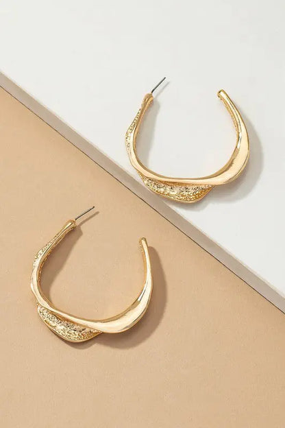 Twisted metal hoop earrings LA3accessories