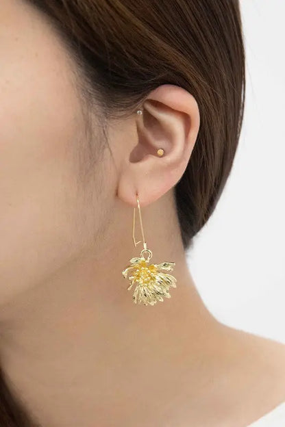 Wilted Chrysanthemum Hook Earrings Lovoda