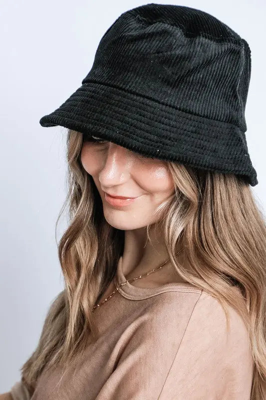 CORDUROY BUCKET HAT