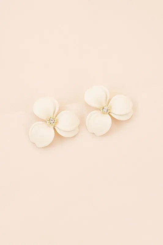 Gardenia Statement Earrings Lovoda