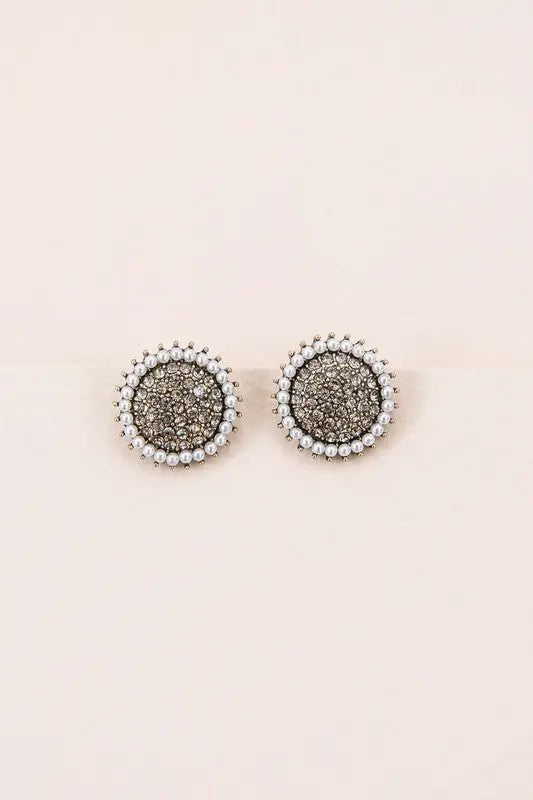 Refined Stud Earrings Lovoda