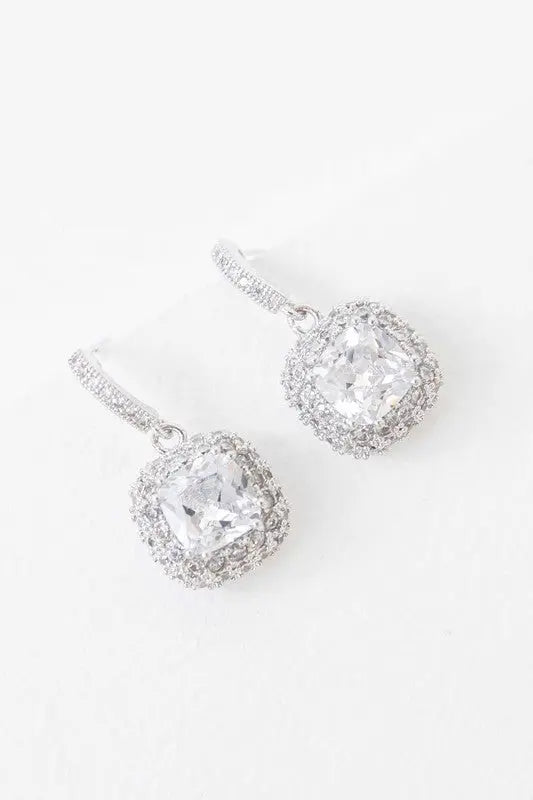 Soigne Drop Earrings Lovoda