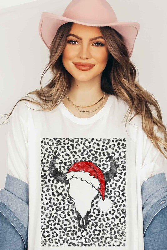 CATTLE CHRISTMAS GRAPHIC T-SHIRT