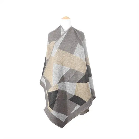 GEOMETRIC PATTERN PONCHO AFFLUZA.COM