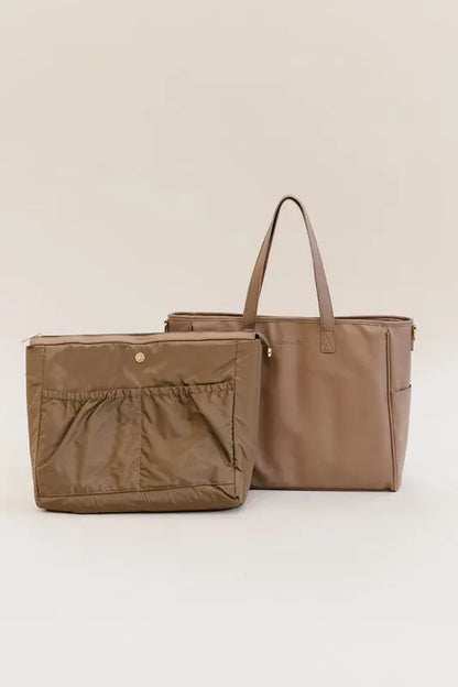 SIGNATURE TOTE CARRY ALL ON LAPTOP BAG Modern + Chic