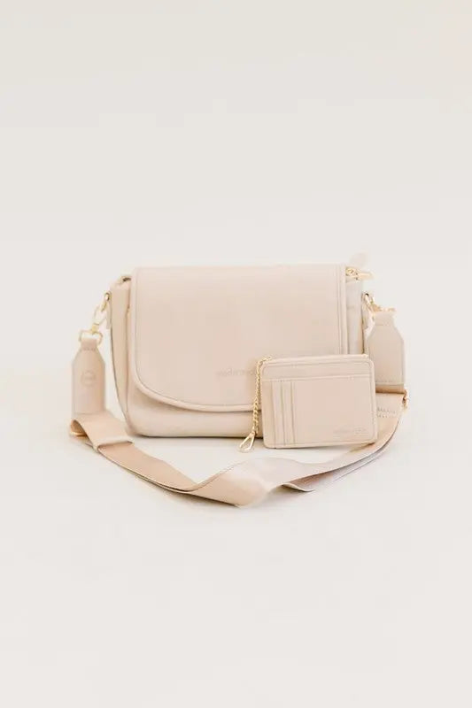 SIGNATURE CROSSBODY SHOULDER BAG WITH CARD WALLET Modern + Chic