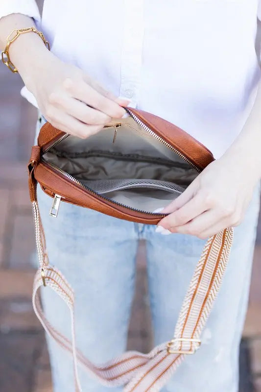 Everly Vegan Leather Camera Crossbody Aili's Corner