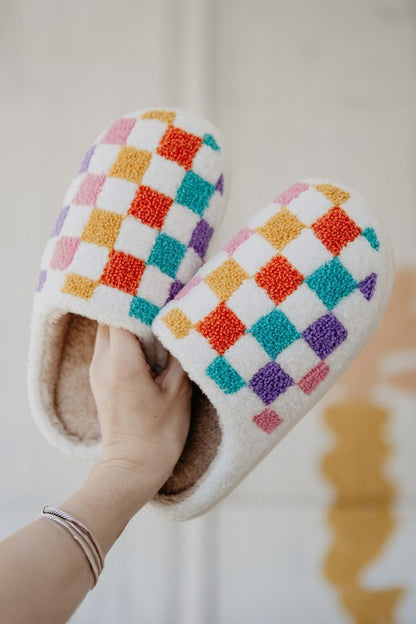 Vibrant Checkered Plush Thermal Slippers