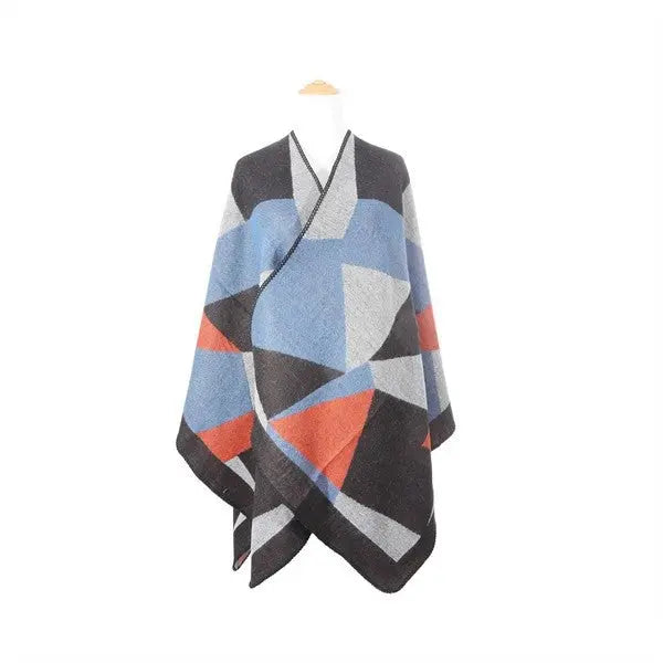 GEOMETRIC PATTERN PONCHO AFFLUZA.COM