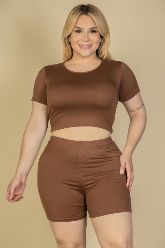 Plus Size Short Sleeve Crop Top & Shorts Set